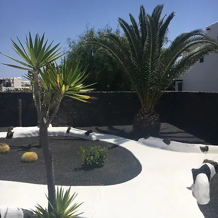 Large Luxury Lanzarote Villa Playa Blanca (Lanzarote)